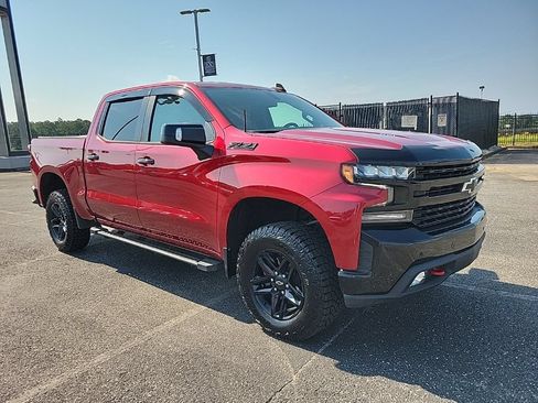 Used 2021 Chevrolet Silverado 1500 LT Trail Boss w/ Convenience Package II AWD/4WD image 3