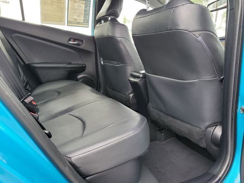 Used 2020 Toyota Prius Prime Limited w/ Carpet Mat Package image 23