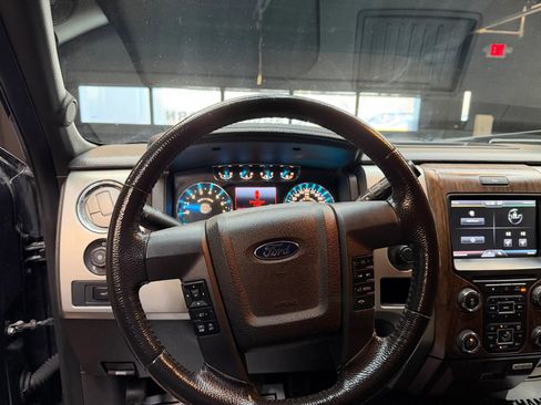 Used 2014 Ford F150 Lariat image 13