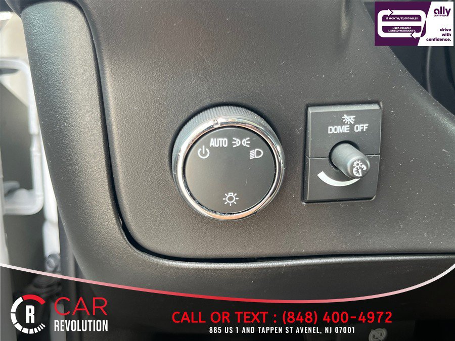 Used 2024 Chevrolet Express 3500 LT w/ LT Preferred Equipment Group RWD image 23