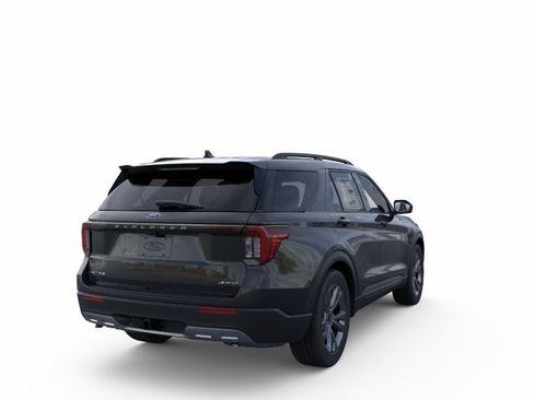 Used 2026 Ford Explorer Active w/ Active Comfort Package AWD/4WD image 11