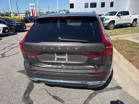 Used 2022 Volvo XC60 B5 Inscription w/ Advanced Package AWD/4WD image 9