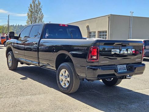 New 2026 RAM 3500 Big Horn image 5