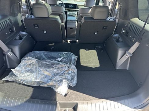 New 2024 Hyundai Santa Fe Calligraphy image 17