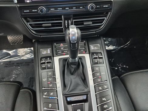 Used 2020 Porsche Macan GTS AWD/4WD image 13