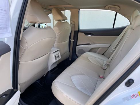 Used 2019 Toyota Camry XLE w/ Driver Assist Package FWD image 18