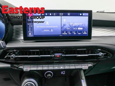 Used 2024 Alfa Romeo Tonale Veloce w/ Active Assist Package image 12