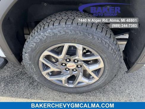 New 2026 GMC Sierra 1500 SLT w/ SLT Premium Plus Package AWD/4WD image 32