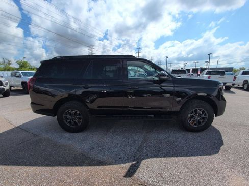 Used 2026 Ford Expedition Tremor AWD/4WD image 7