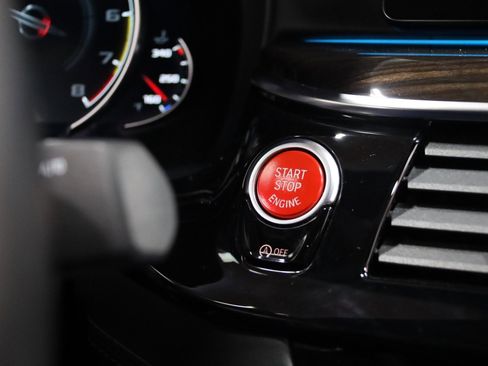 Used 2019 BMW M5 4dr Sedan w/ Executive Package image 70