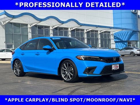 Certified 2024 Honda Civic Sport Touring image 3