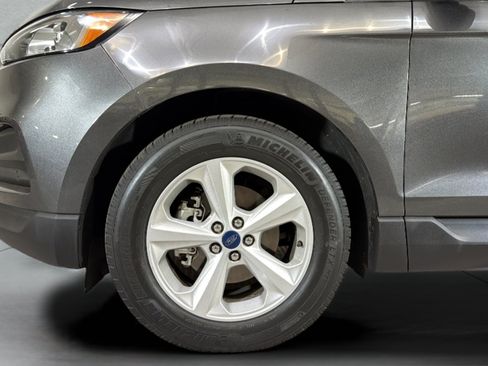 Used 2019 Ford Edge SE FWD image 36