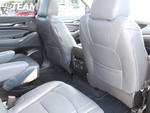 Used 2018 Buick Enclave Premium w/ Experience Buick Package AWD/4WD image 27