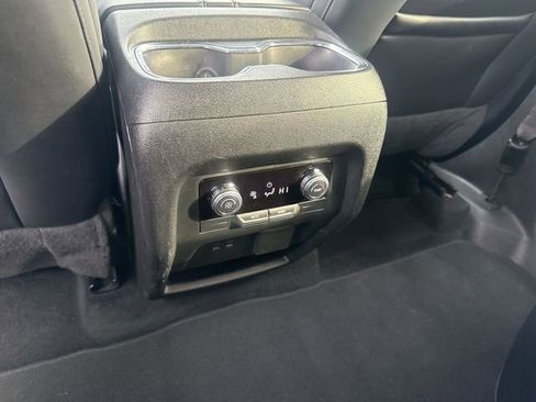 Used 2024 GMC Acadia Elevation AWD/4WD image 22