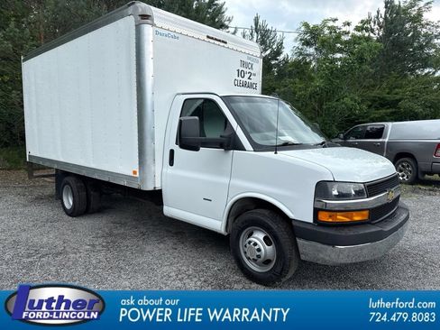 Used 2022 Chevrolet Express 3500 w/ Power Convenience Package RWD image 1