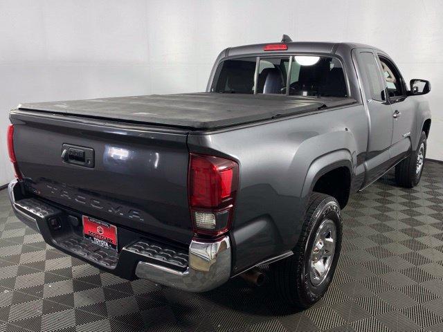 Used 2021 Toyota Tacoma SR5 RWD image 8