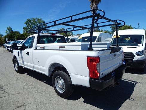 Used 2021 Ford F250 XL w/ Power Equipment Group RWD image 6