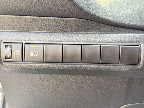 Used 2024 Toyota Corolla LE FWD image 21