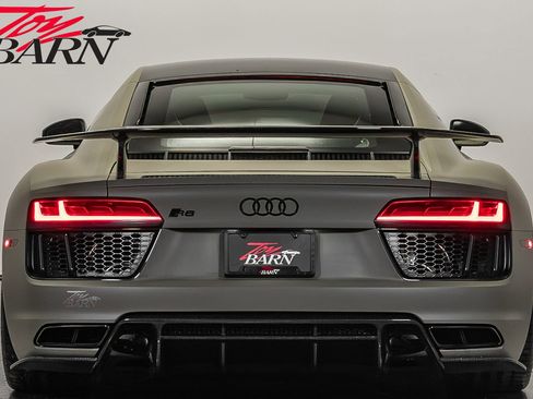 Used 2017 Audi R8 V10 plus image 4