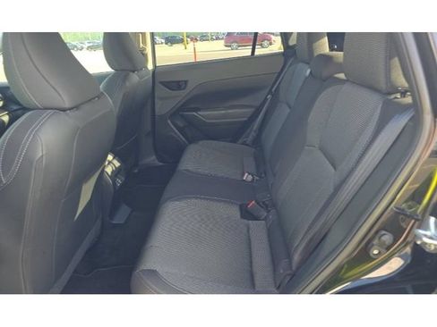 Used 2024 Subaru Crosstrek 2.0i Premium AWD/4WD image 8