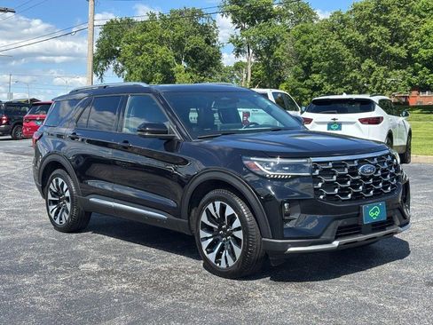 Used 2025 Ford Explorer Platinum w/ LUX Leather Package AWD/4WD image 7
