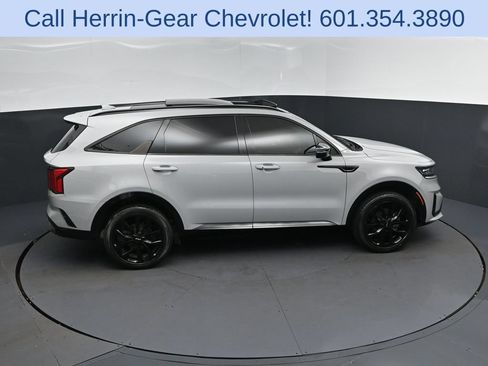 Used 2023 Kia Sorento SX AWD/4WD image 35