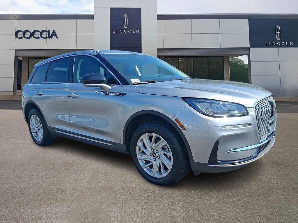 Certified 2023 Lincoln Corsair AWD image 3
