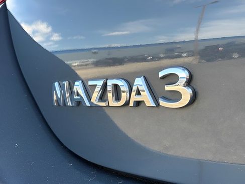 Used 2023 MAZDA MAZDA3 s FWD image 25