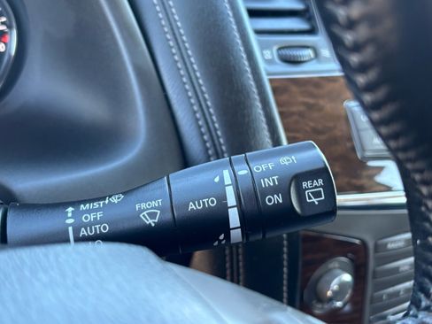 Used 2020 Nissan Armada SL w/ Premium Package image 17