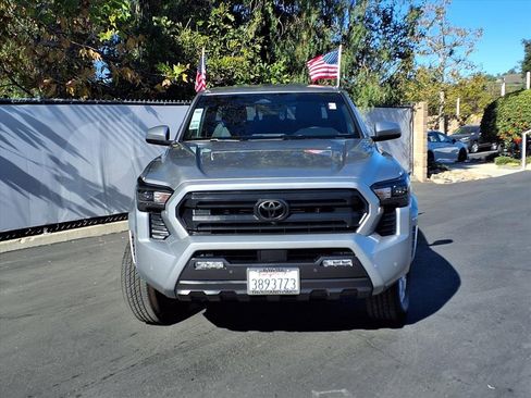Certified 2024 Toyota Tacoma SR5 image 2