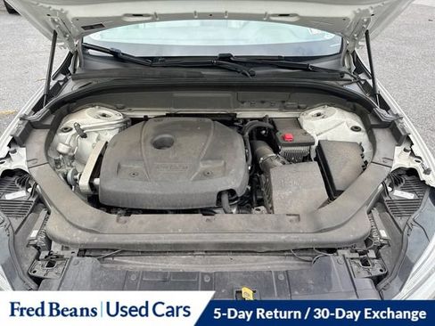 Used 2021 Volvo XC60 T5 Momentum w/ Protection Package Premier AWD/4WD image 35