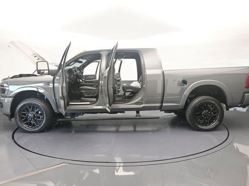 Used 2026 RAM 2500 Limited image 92