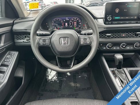 Used 2024 Honda Accord EX image 18