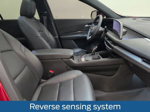Used 2024 Cadillac XT4 Sport w/ Cold Weather Package image 18