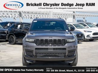 New 2025 Jeep Grand Cherokee L Altitude video 2