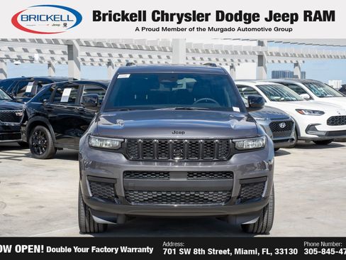 New 2025 Jeep Grand Cherokee L Altitude image 2