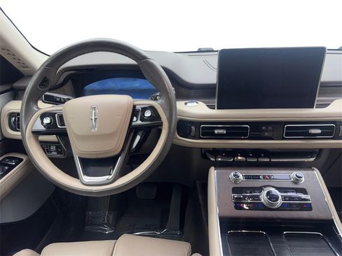 Used 2022 Lincoln Aviator Reserve w/ Equipment Group 201A image 56