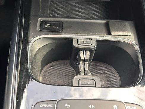 Used 2022 Mercedes-Benz GLA 250 image 28