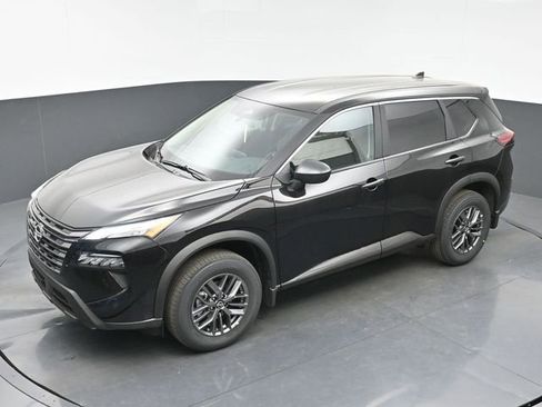 New 2026 Nissan Rogue S FWD image 28