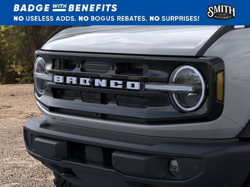 New 2026 Ford Bronco Outer Banks w/ Sasquatch Package AWD/4WD image 20