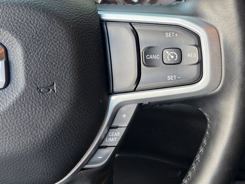 Used 2022 RAM 1500 Big Horn AWD/4WD image 20
