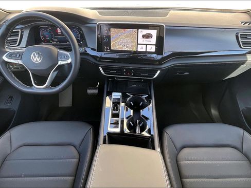 New 2026 Volkswagen Atlas Cross Sport SEL image 4