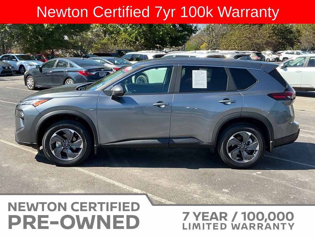 Used 2026 Nissan Rogue SV w/ Cold Weather Package FWD image 3