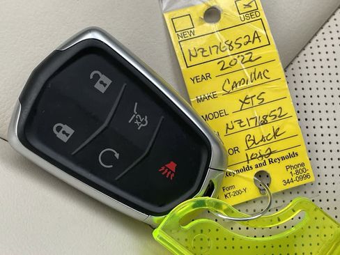 Certified 2022 Cadillac XT5 Premium Luxury image 32