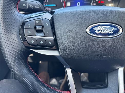 Used 2022 Ford Explorer ST-Line w/ Class IV Trailer Tow Package image 29