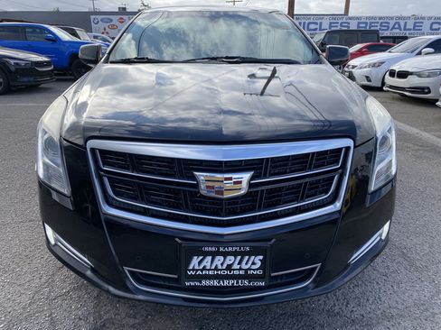 Used 2017 Cadillac XTS Luxury FWD image 3