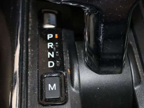 Used 2023 Ford F150 Lariat AWD/4WD image 31