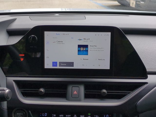Certified 2024 Lexus UX 250h FWD image 17