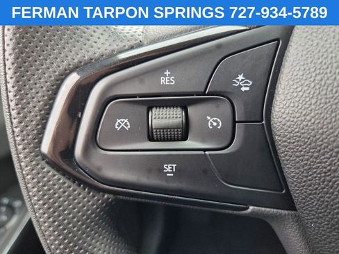 Certified 2025 Chevrolet Trax LT image 31