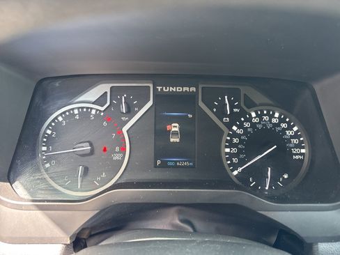 Used 2024 Toyota Tundra SR image 32